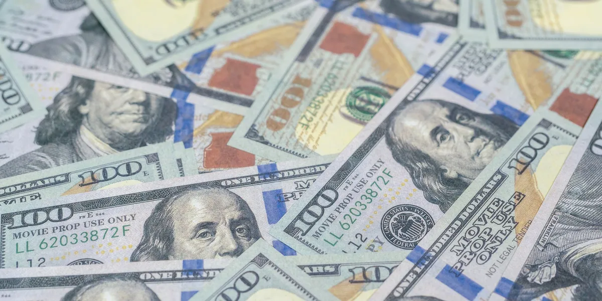 hundred dollar bills